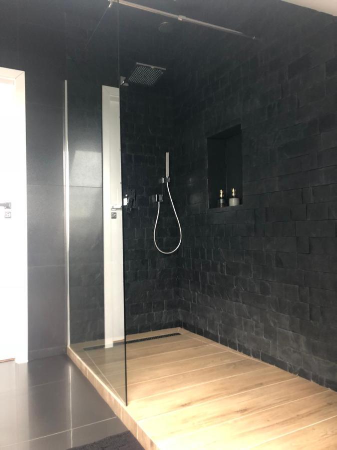 Apartament Aleksandra We Wielu Z Widokiem Na Jezioro Веле Экстерьер фото