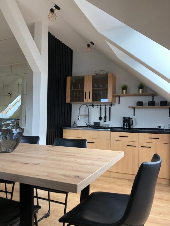 Apartament Aleksandra We Wielu Z Widokiem Na Jezioro Веле Экстерьер фото